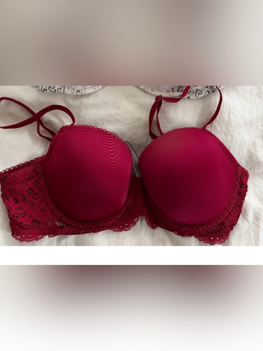 Victoria’s Secret Dream Angels Lined Demi Bra ❤️ Red Lace 34D excellent quality